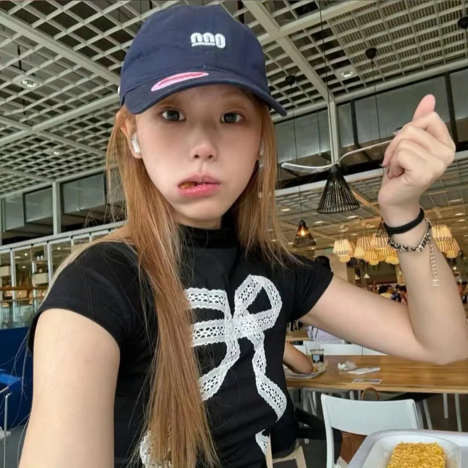 白痴之日 海报