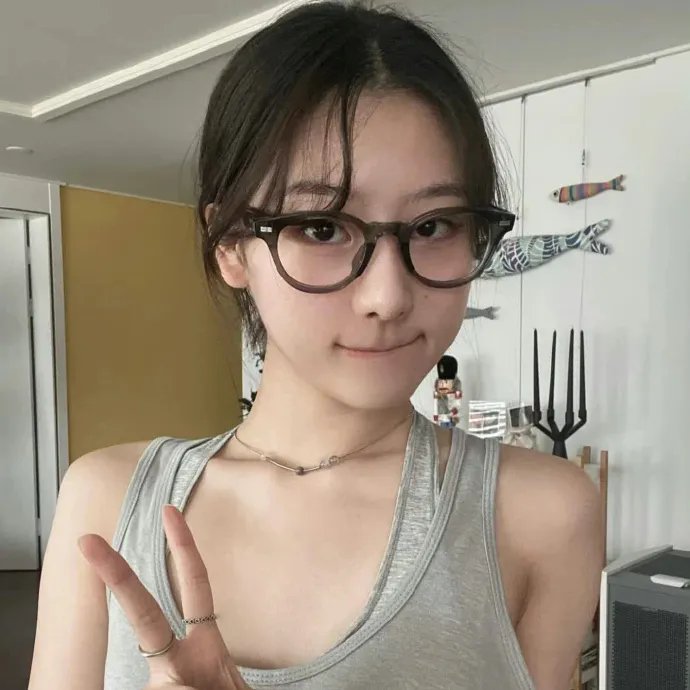 吊颈绳 海报